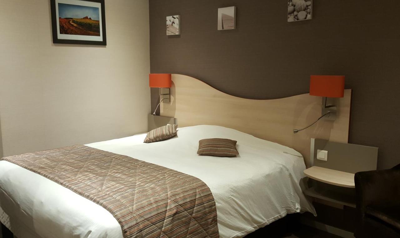 Logis Au Tambour Hotel