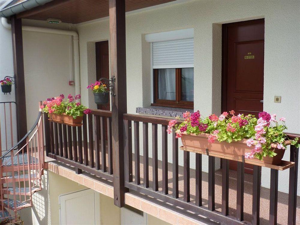 Hotel Logis Au Tambour