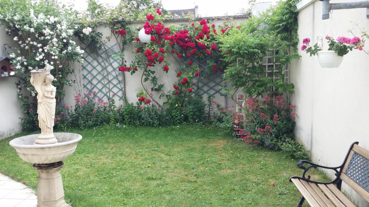 Logis Au Tambour Hotel Reims